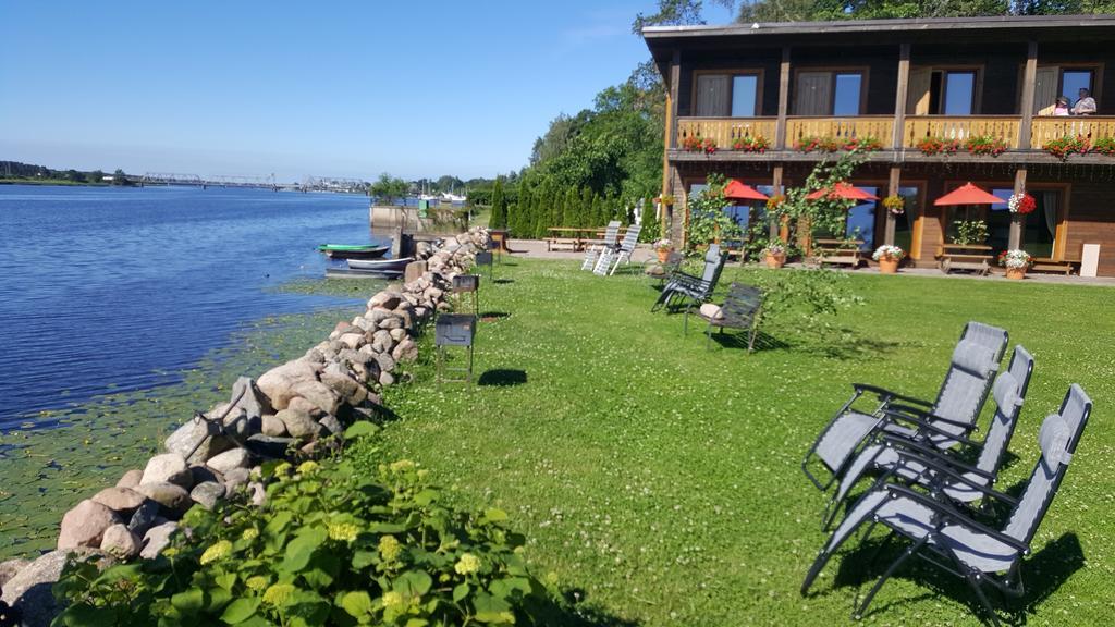 Guest House And Camping Jūrkalne Exterior foto
