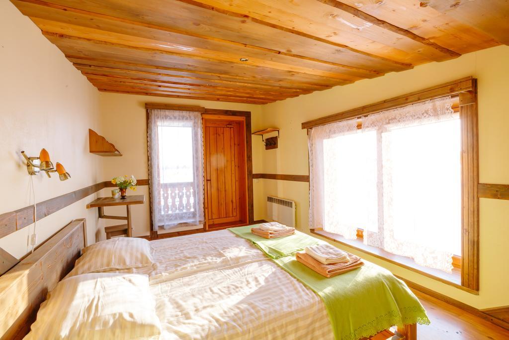 Guest House And Camping Jūrkalne Exterior foto